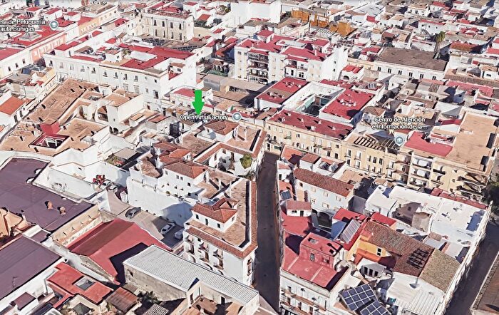 Casas en venta y pisos alquiler - 3