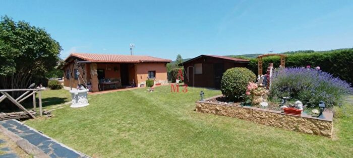 Casas en venta y pisos alquiler - 3