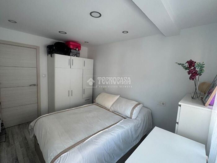 Casas en venta y pisos alquiler - 2