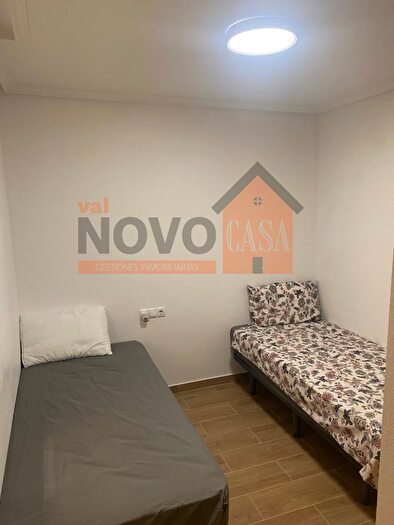 Casas en venta y pisos alquiler - 3