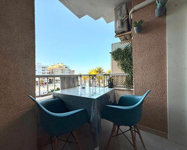 Piso en alquiler en La Mata, Gaspar Perelló de 2 habitaciones