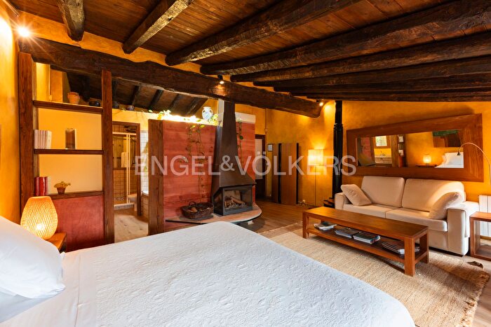 Casas en venta y pisos alquiler - 2