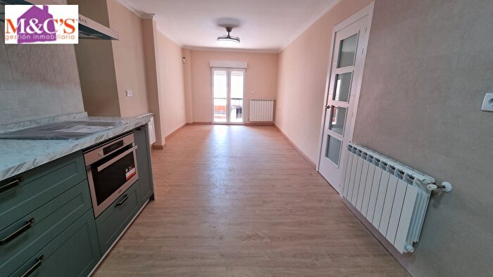 Casas en venta y pisos alquiler - 2