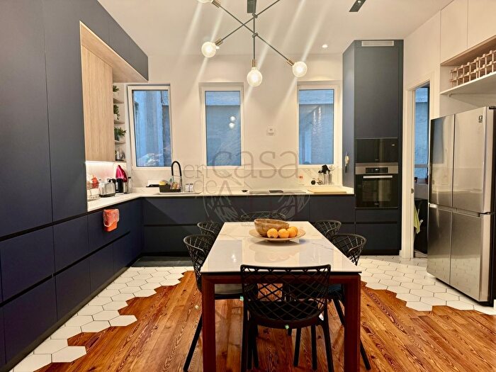Casas en venta y pisos alquiler - 3