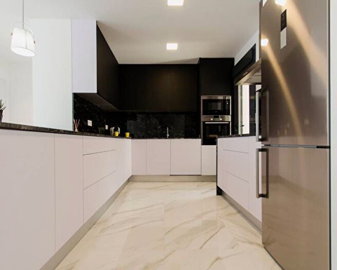 Casas en venta y pisos alquiler - 2