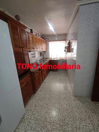 Casas en venta y pisos alquiler - 1
