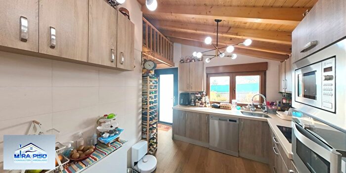 Casas en venta y pisos alquiler - 3
