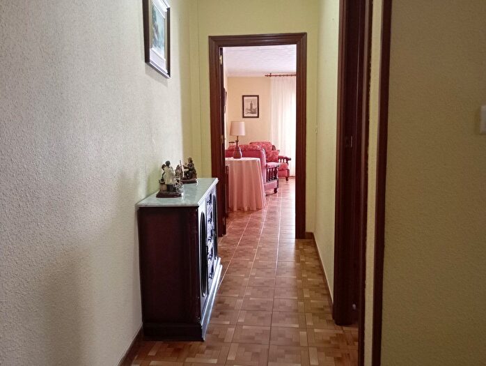 Casas en venta y pisos alquiler - 2