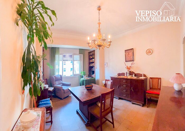 Casas en venta y pisos alquiler - 2