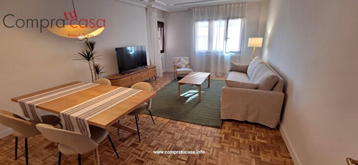 Casas en venta y pisos alquiler - 1