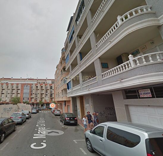 Casas en venta y pisos alquiler - 3