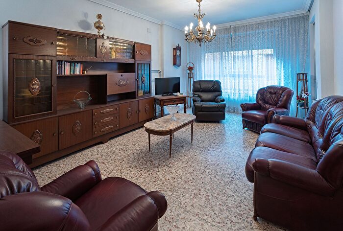 Piso en venta en Centro, Palencia Capital de 4 habitaciones