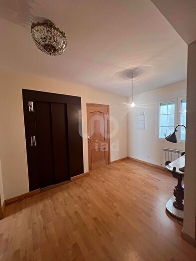 Casas en venta y pisos alquiler - 2