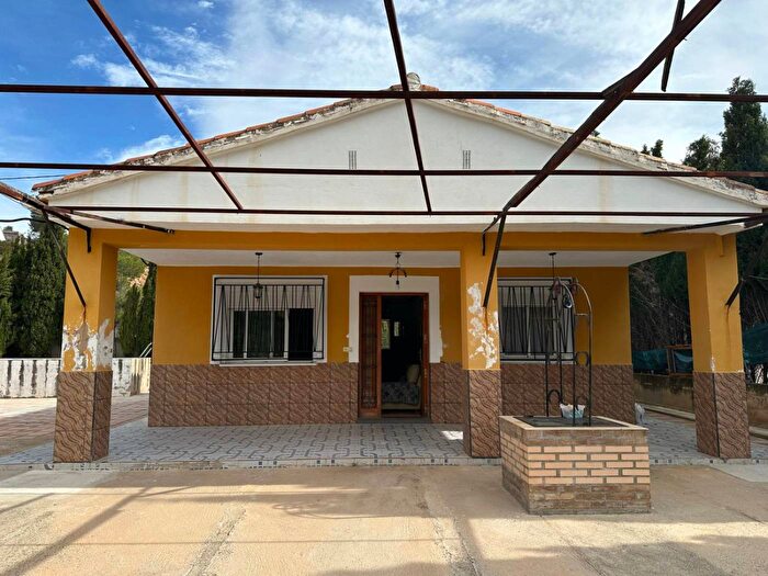 Casa en venta en Comunitat Valenciana, València de 3 habitaciones