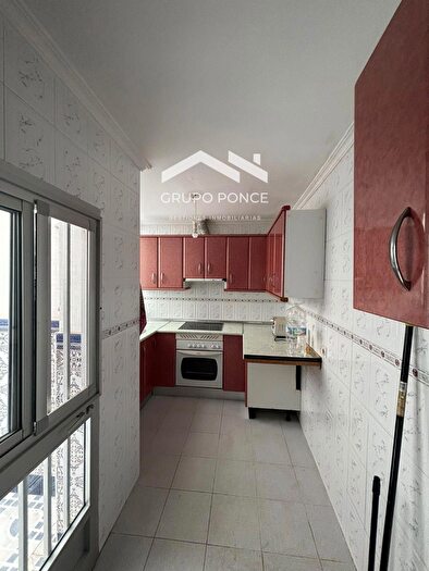 Casas en venta y pisos alquiler - 3