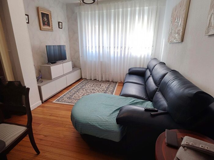Piso en venta en Lezama, Bizkaia de 3 habitaciones