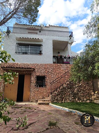 Casa en venta en Montroy, Valencia de 4 habitaciones