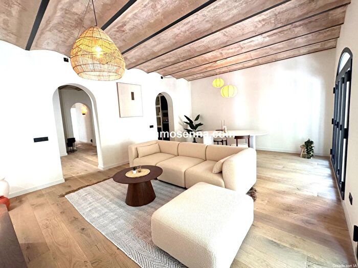 Piso en venta en Centre, La Llotja Born de 2 habitaciones