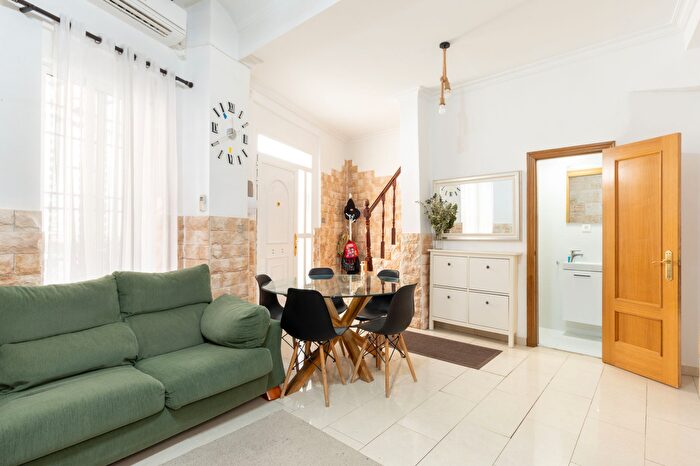 Casa en venta en Zona Concordia, Burjassot de 2 habitaciones