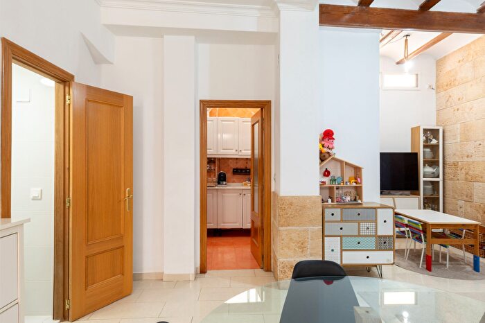 Casas en venta y pisos alquiler - 2