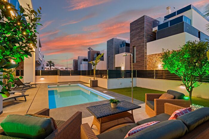 Casas en venta y pisos alquiler - 3