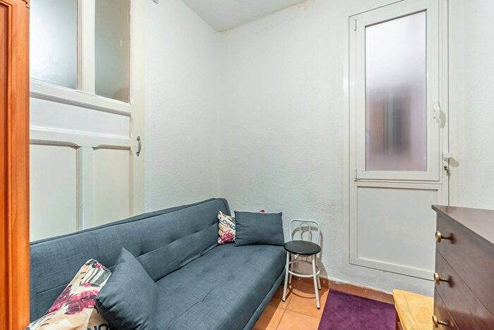 Piso en venta en Comunidad de Madrid, Madrid de 4 habitaciones
