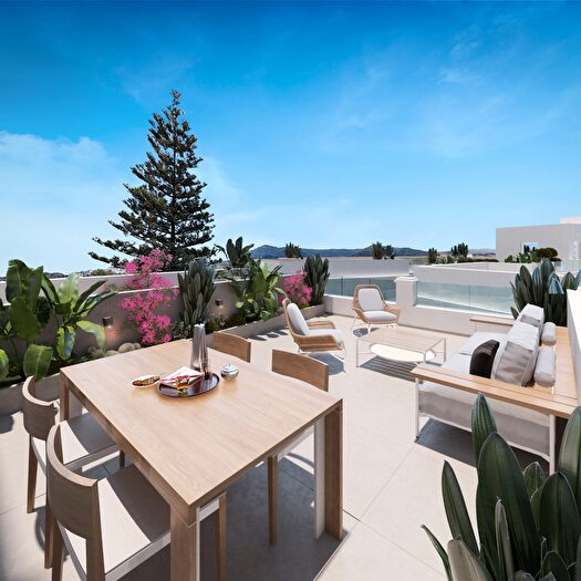 Casas en venta y pisos alquiler - 1
