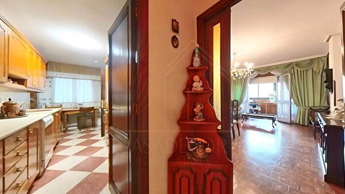 Casas en venta y pisos alquiler - 2