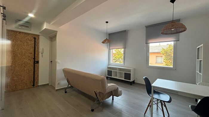 Piso en alquiler en Flores de Sil La Placa, Ponferrada de 2 habitaciones