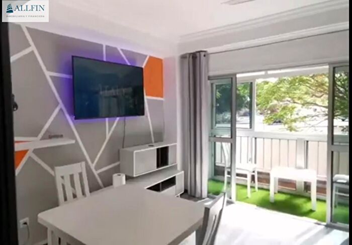 Piso en venta en Santiago Coronación, Jerez de la Frontera de 3 habitaciones