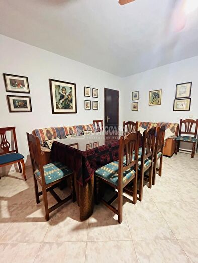 Casas en venta y pisos alquiler - 3