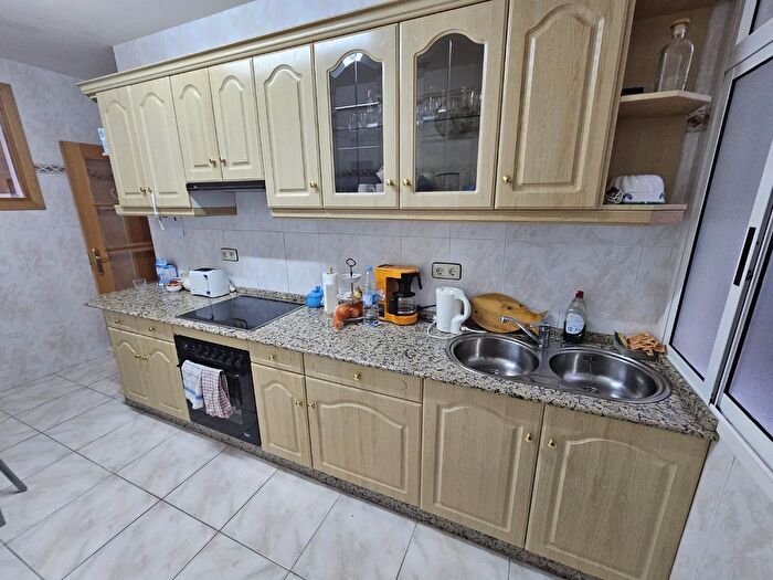 Piso en alquiler en Agra del Orzán Ventorrillo, A Coruña Capital de 3 habitaciones