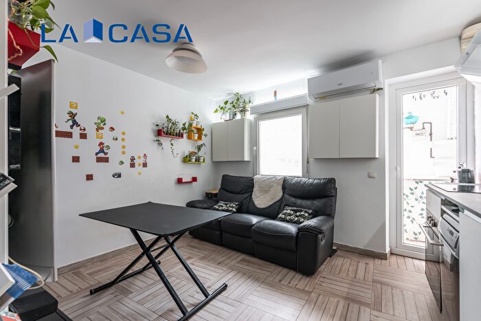 Piso en venta en Tetuán, Valdeacederas de 2 habitaciones