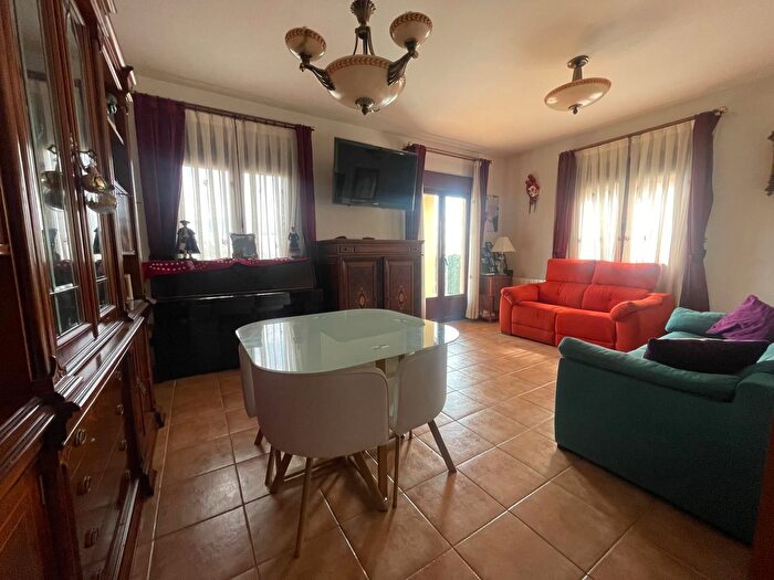 Casa en venta en Espirdo, Segovia de 4 habitaciones