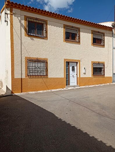 Casa en venta en Sorbas, Almería de 4 habitaciones