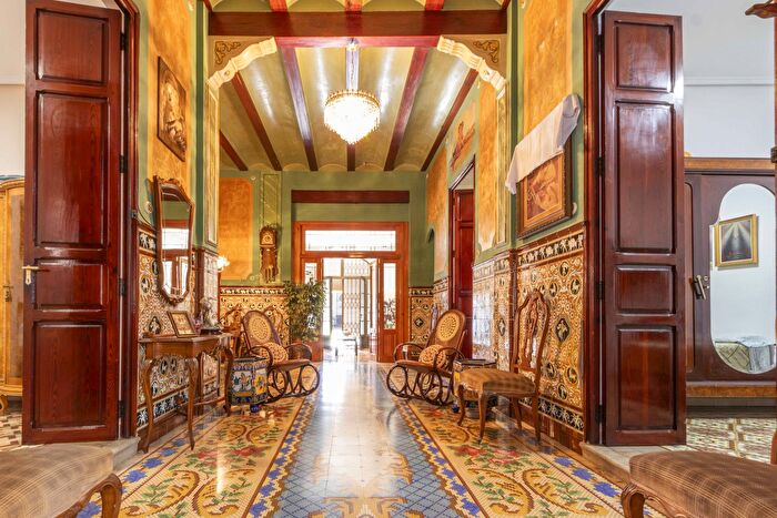Casas en venta y pisos alquiler - 1