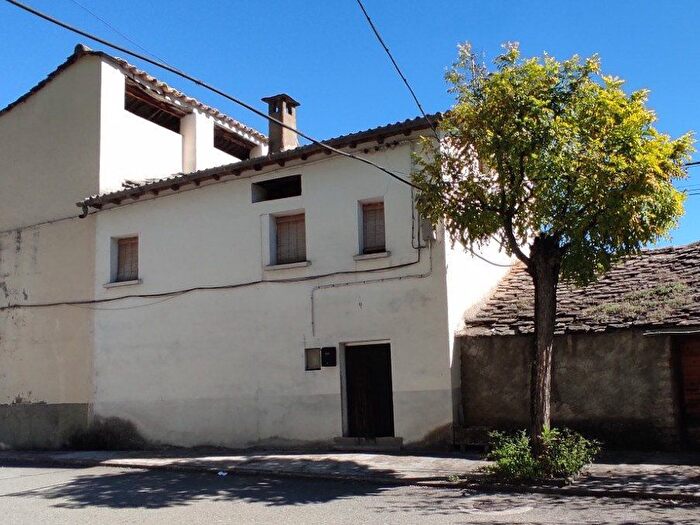 Casa en venta en Palo, Huesca de 3 habitaciones