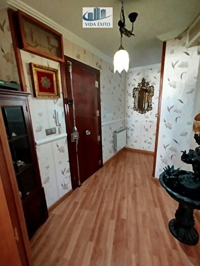 Casas en venta y pisos alquiler - 2