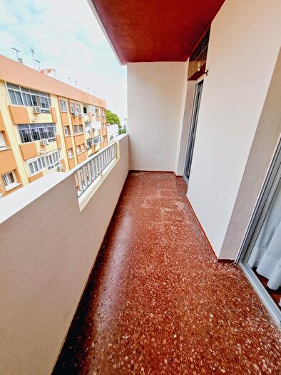 Piso en venta en Asdrúbal Bahía Blanca, Cádiz Capital de 4 habitaciones