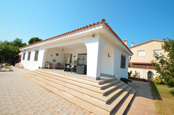 Casa en venta en Boverals Saldonar, Vinaròs de 4 habitaciones