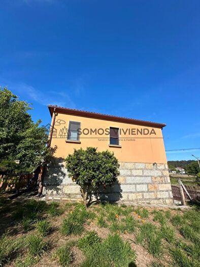 Casas en venta y pisos alquiler - 3