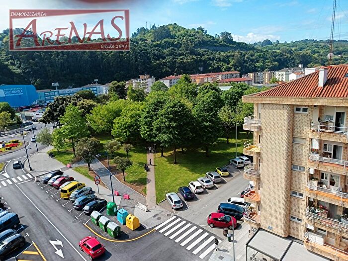 Casas en venta y pisos alquiler - 1