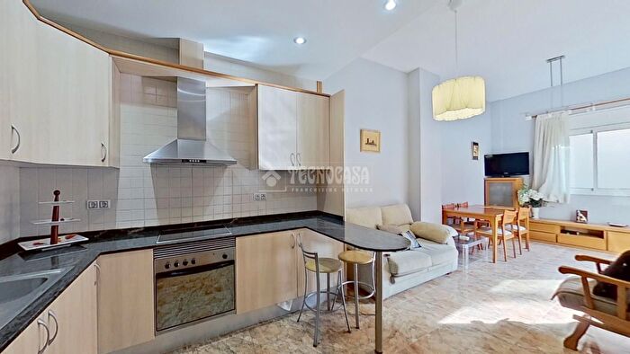 Casas en venta y pisos alquiler - 2