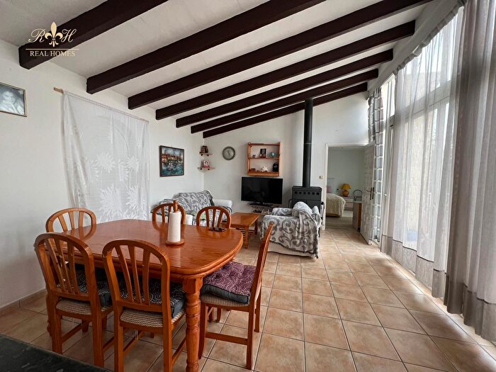 Casas en venta y pisos alquiler - 2
