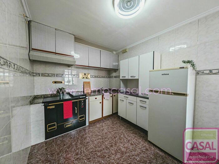 Casas en venta y pisos alquiler - 1