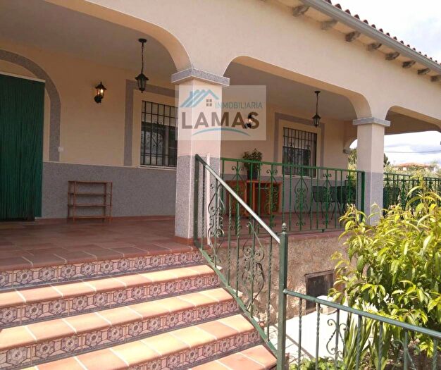 Casas en venta y pisos alquiler - 2