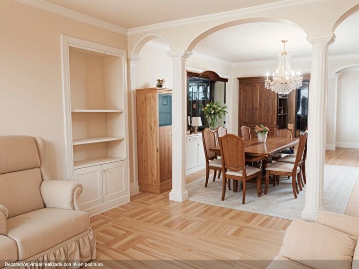 Casas en venta y pisos alquiler - 3