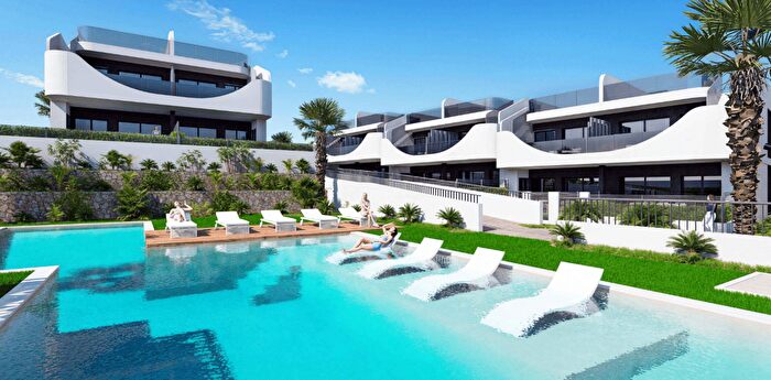 Piso en venta en San Miguel de Salinas, Alicante de 2 habitaciones