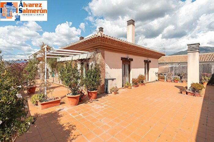 Casas en venta y pisos alquiler - 1