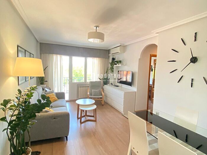 Casas en venta y pisos alquiler - 1